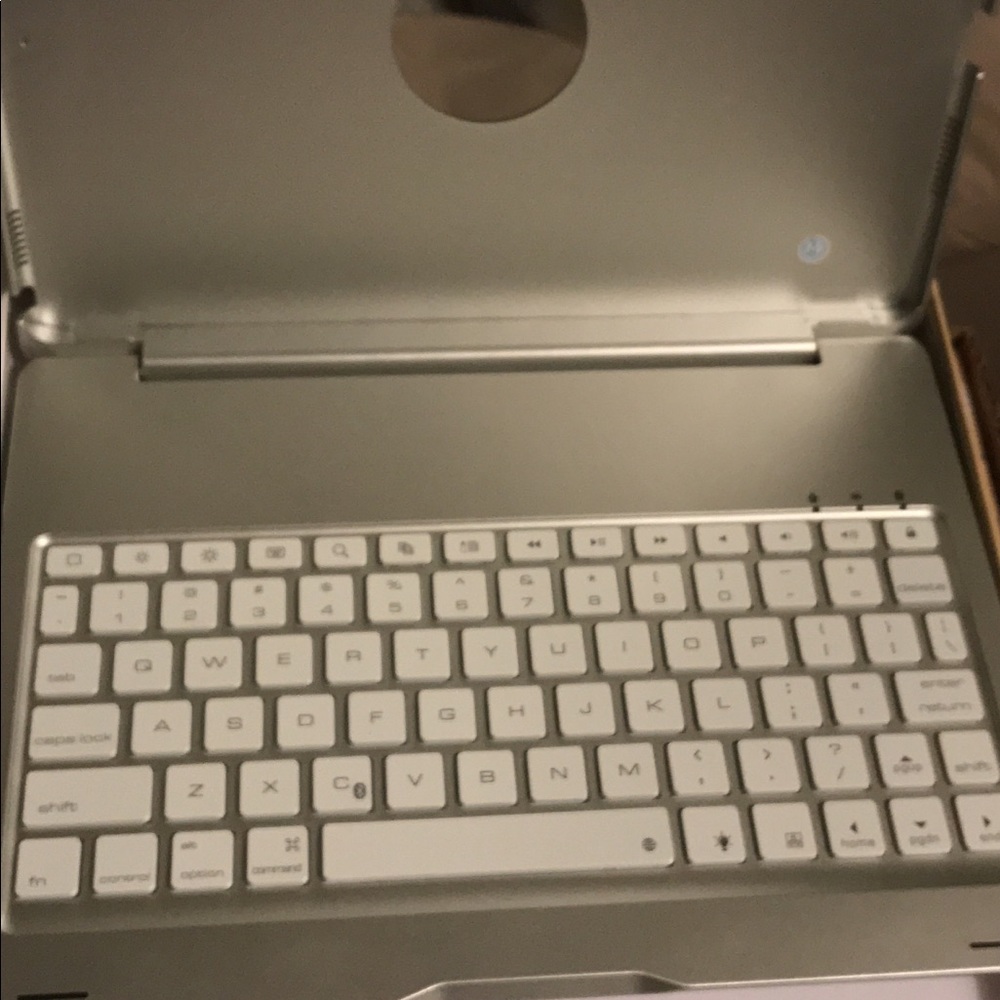 Case with keyboard for I pad Pro